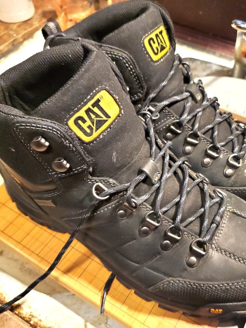 Caterpillar Men Threshold Waterproof Steel Toe Work Boot / Shoe Size 10